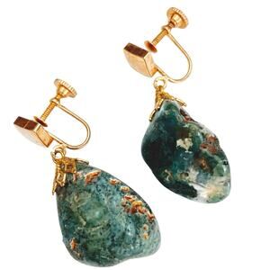 VTG Mid Century Screw Back Earrings Green Stone Beads Gold Tone 1950s 1960s